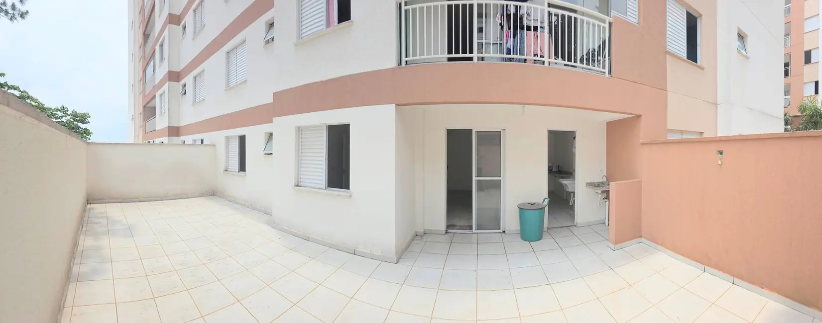 Foto 1 de Apartamento com 2 quartos para alugar, 90m2 em Vila Carmosina, São Paulo - SP