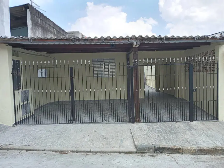 Casa com 2 quartos à venda, 175m2 em Gopoúva, Guarulhos - SP - imagem 1 Foto 1 de Casa com 2 quartos à venda, 175m2 em Gopoúva, Guarulhos - SP