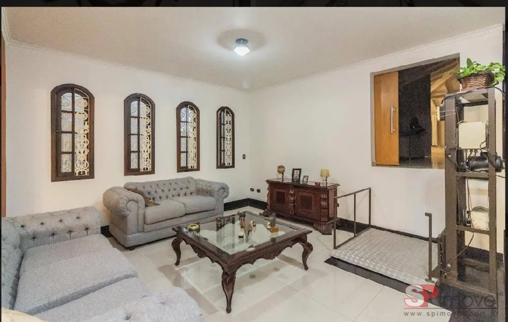 Casa com 5 quartos para alugar em Sítio do Mandaqui, São Paulo - SP - imagem 2 Foto 2 de Casa com 5 quartos para alugar em Sítio do Mandaqui, São Paulo - SP