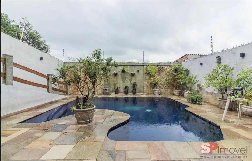Casa com 5 quartos para alugar em Sítio do Mandaqui, São Paulo - SP - imagem 5 Foto 5 de Casa com 5 quartos para alugar em Sítio do Mandaqui, São Paulo - SP