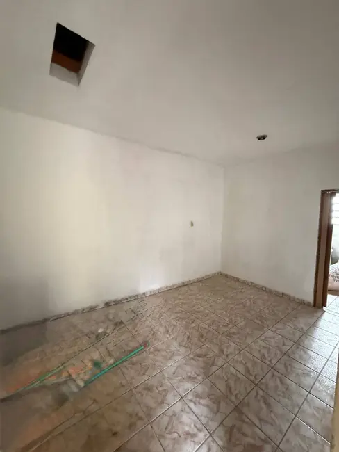 Casa com 4 quartos à venda, 800m2 em Cidade São Mateus, São Paulo - SP - imagem 3 Foto 3 de Casa com 4 quartos à venda, 800m2 em Cidade São Mateus, São Paulo - SP