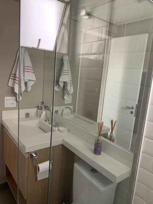 Apartamento com 3 quartos à venda, 68m2 em Aclimação, São Paulo - SP - imagem 9 Foto 9 de Apartamento com 3 quartos à venda, 68m2 em Aclimação, São Paulo - SP