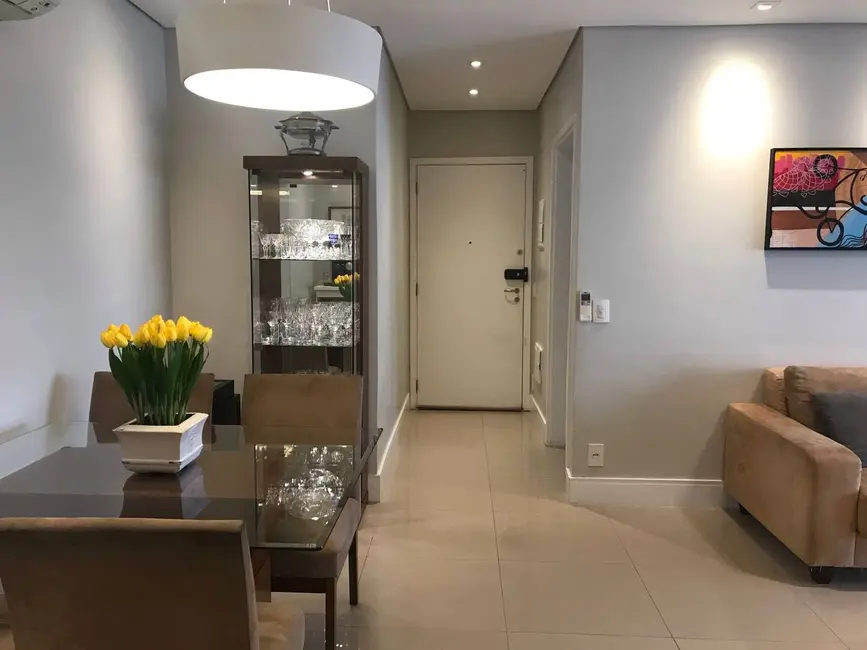 Apartamento com 3 quartos à venda, 111m2 em Aclimação, São Paulo - SP - imagem 7 Foto 7 de Apartamento com 3 quartos à venda, 111m2 em Aclimação, São Paulo - SP