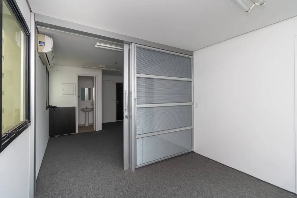 Foto 2 de Sala Comercial à venda, 31m2 em Jardim Paulista, São Paulo - SP