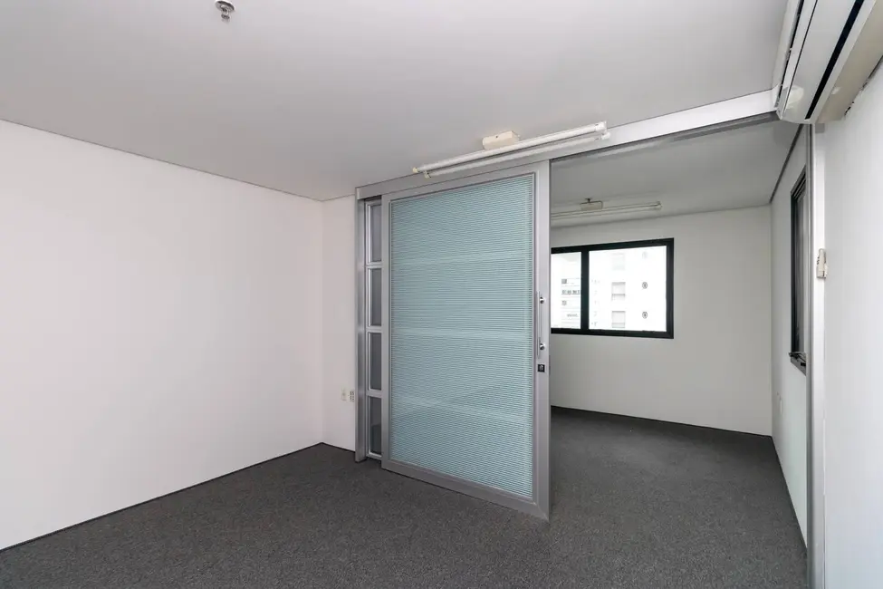 Foto 3 de Sala Comercial à venda, 31m2 em Jardim Paulista, São Paulo - SP