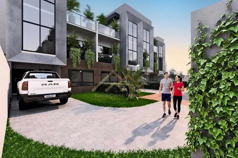 Casa com 3 quartos à venda, 131m2 em São Braz, Curitiba - PR - imagem 2 Foto 2 de Casa com 3 quartos à venda, 131m2 em São Braz, Curitiba - PR