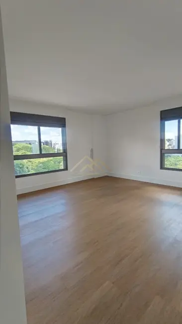 Foto 5 de Apartamento com 3 quartos à venda, 135m2 em Cabral, Curitiba - PR