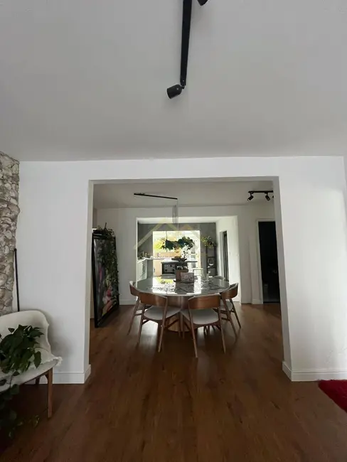 Foto 2 de Casa com 5 quartos à venda, 238m2 em Pilarzinho, Curitiba - PR