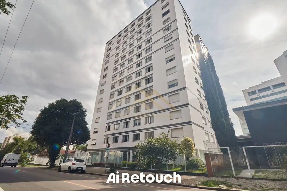 Apartamento com 3 quartos à venda, 141m2 em Centro Cívico, Curitiba - PR - imagem 1 Foto 1 de Apartamento com 3 quartos à venda, 141m2 em Centro Cívico, Curitiba - PR