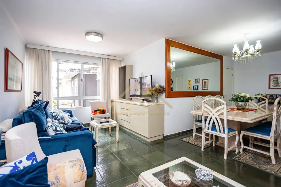 Apartamento com 3 quartos à venda, 141m2 em Centro Cívico, Curitiba - PR - imagem 5 Foto 5 de Apartamento com 3 quartos à venda, 141m2 em Centro Cívico, Curitiba - PR