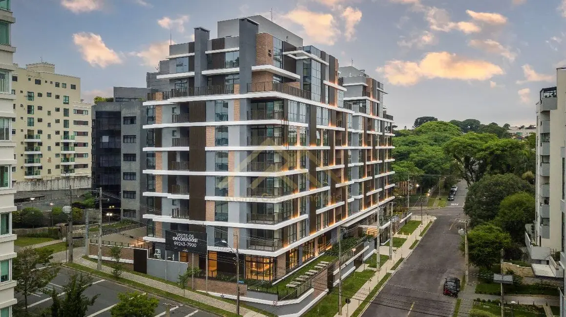 Apartamento com 3 quartos à venda, 180m2 em Bigorrilho, Curitiba - PR - imagem 2 Foto 2 de Apartamento com 3 quartos à venda, 180m2 em Bigorrilho, Curitiba - PR