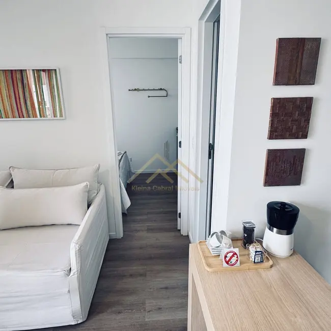 Apartamento com 1 quarto à venda, 34m2 em Centro, Curitiba - PR - imagem 8 Foto 8 de Apartamento com 1 quarto à venda, 34m2 em Centro, Curitiba - PR