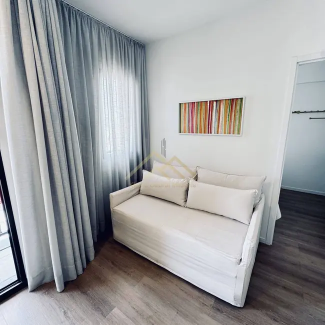 Apartamento com 1 quarto à venda, 34m2 em Centro, Curitiba - PR - imagem 9 Foto 9 de Apartamento com 1 quarto à venda, 34m2 em Centro, Curitiba - PR