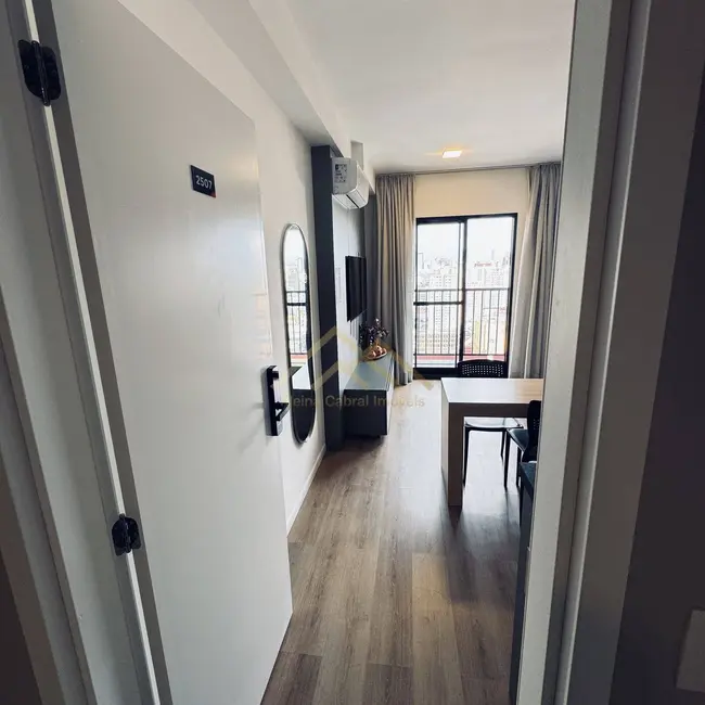 Apartamento com 1 quarto à venda, 34m2 em Centro, Curitiba - PR - imagem 2 Foto 2 de Apartamento com 1 quarto à venda, 34m2 em Centro, Curitiba - PR