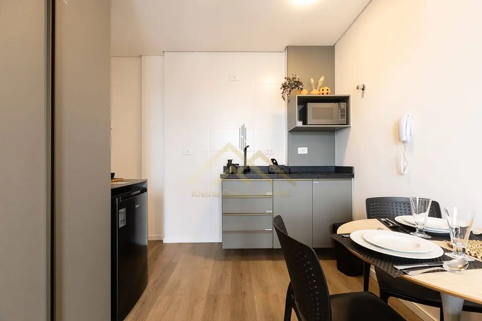 Foto 4 de Apartamento com 1 quarto à venda, 26m2 em Centro, Curitiba - PR