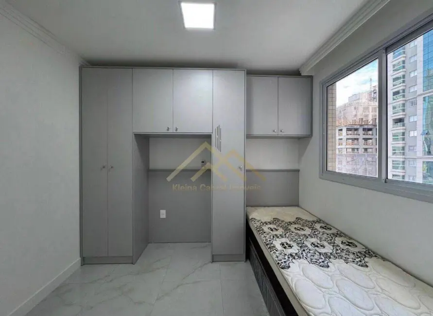 Foto 2 de Apartamento com 2 quartos à venda, 70m2 em Itapema - SC