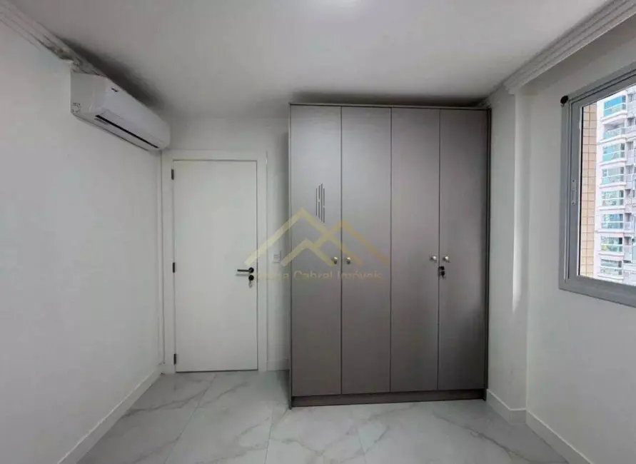 Foto 3 de Apartamento com 2 quartos à venda, 70m2 em Itapema - SC