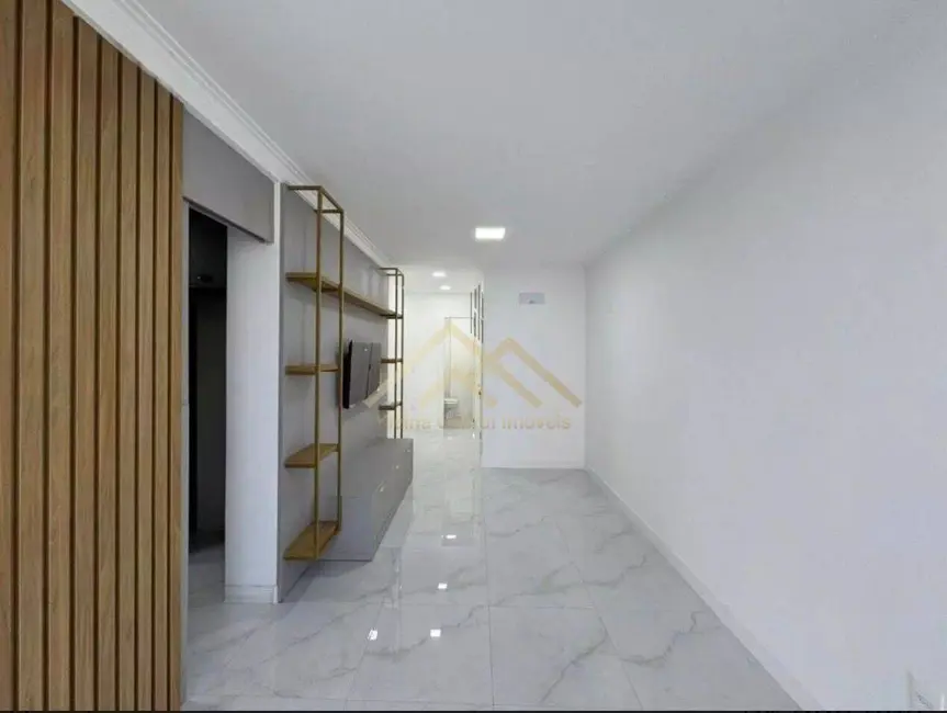 Foto 6 de Apartamento com 2 quartos à venda, 70m2 em Itapema - SC