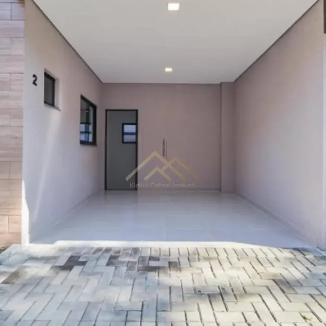 Foto 2 de Casa com 2 quartos à venda, 98m2 em Santa Cândida, Curitiba - PR