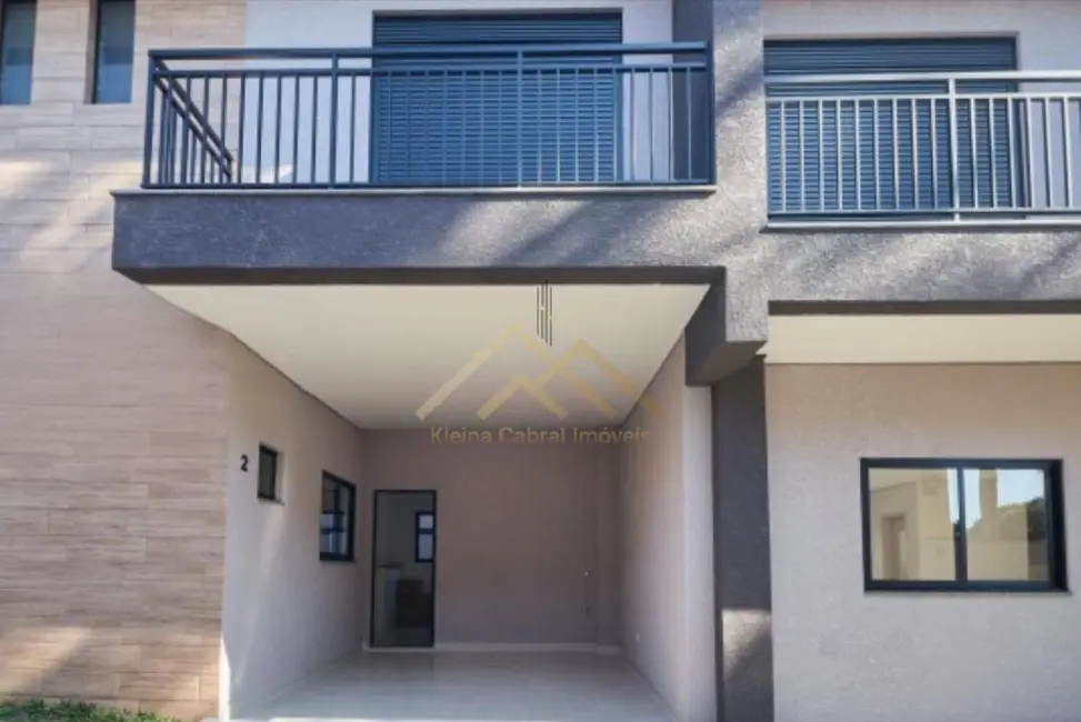 Foto 1 de Casa com 2 quartos à venda, 98m2 em Santa Cândida, Curitiba - PR