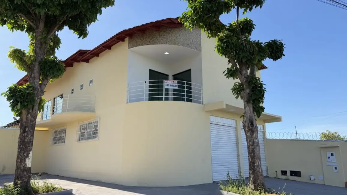 Sobrado com 3 quartos à venda, 138m2 em Residencial Canadá, Goiania - GO - imagem 1 Foto 1 de Sobrado com 3 quartos à venda, 138m2 em Residencial Canadá, Goiania - GO