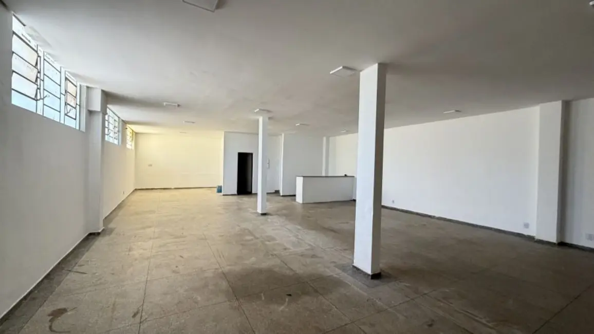 Sobrado com 3 quartos à venda, 138m2 em Residencial Canadá, Goiania - GO - imagem 8 Foto 8 de Sobrado com 3 quartos à venda, 138m2 em Residencial Canadá, Goiania - GO