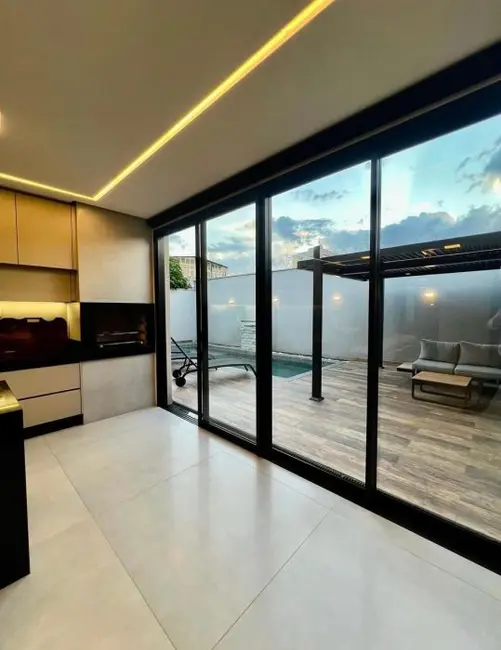 Sobrado com 3 quartos à venda, 138m2 em Jardim Vila Boa, Goiania - GO - imagem 5 Foto 5 de Sobrado com 3 quartos à venda, 138m2 em Jardim Vila Boa, Goiania - GO