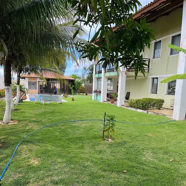 Foto 4 de Casa com 4 quartos à venda, 280m2 em Aquiraz - CE