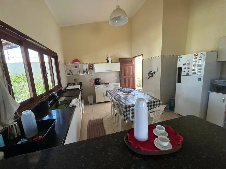 Casa com 3 quartos à venda, 200m2 em Aquiraz - CE - imagem 9 Foto 9 de Casa com 3 quartos à venda, 200m2 em Aquiraz - CE