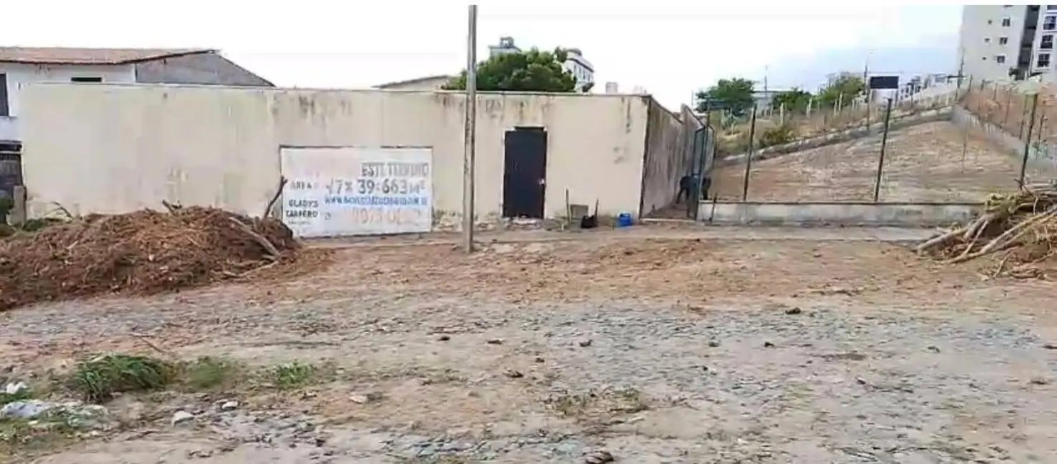 Foto 8 de Terreno / Lote à venda, 663m2 em De Lourdes, Fortaleza - CE