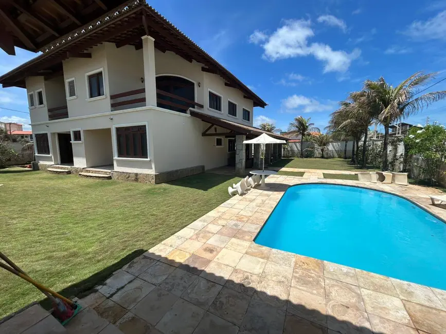 Foto 1 de Casa com 5 quartos à venda, 372m2 em Aquiraz - CE