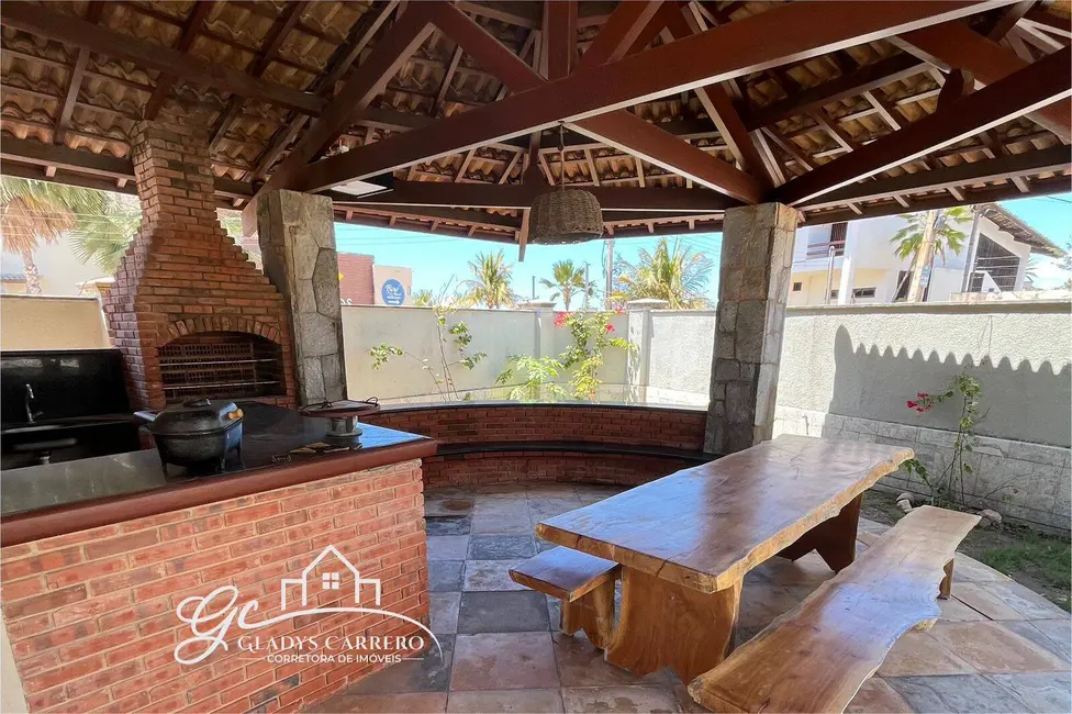 Foto 3 de Casa com 5 quartos à venda, 372m2 em Aquiraz - CE
