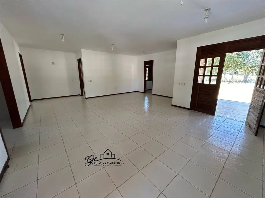 Foto 6 de Sítio / Rancho com 8 quartos à venda, 321m2 em Aquiraz - CE