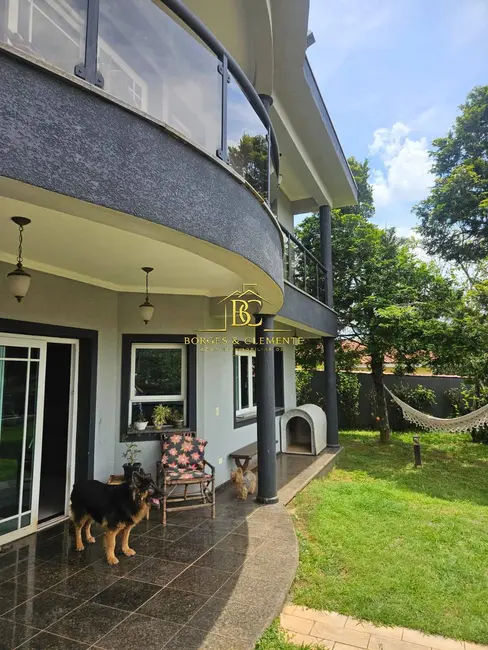 Foto 6 de Casa com 4 quartos à venda, 1000m2 em Vila Santista, Atibaia - SP