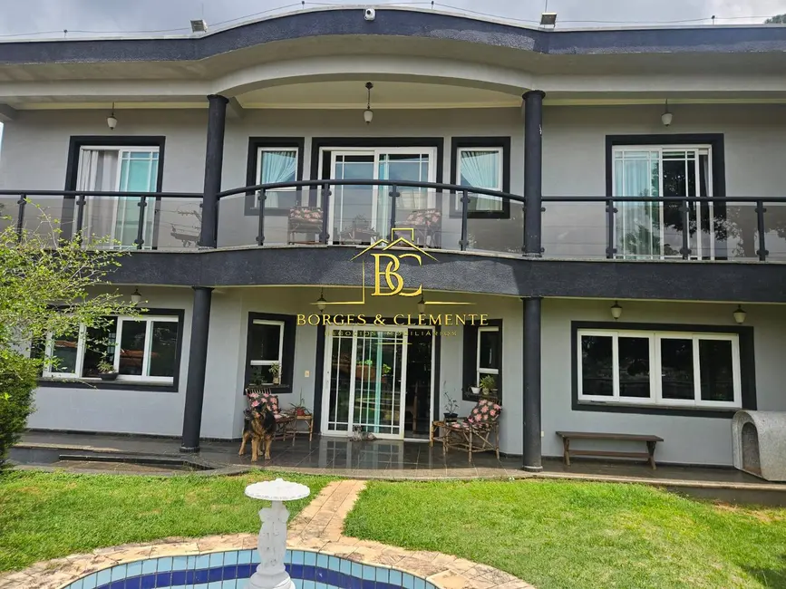 Foto 1 de Casa com 4 quartos à venda, 1000m2 em Vila Santista, Atibaia - SP