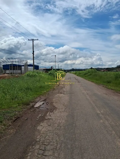 Foto 3 de Sala Comercial à venda, 5000m2 em Vila Salles, Atibaia - SP