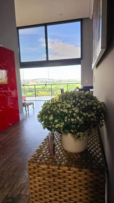 Foto 2 de Casa com 3 quartos à venda e para alugar, 800m2 em Guaxinduva, Atibaia - SP