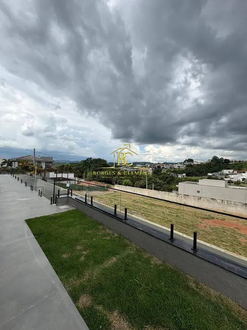 Foto 6 de Casa com 3 quartos à venda, 800m2 em Usina, Atibaia - SP