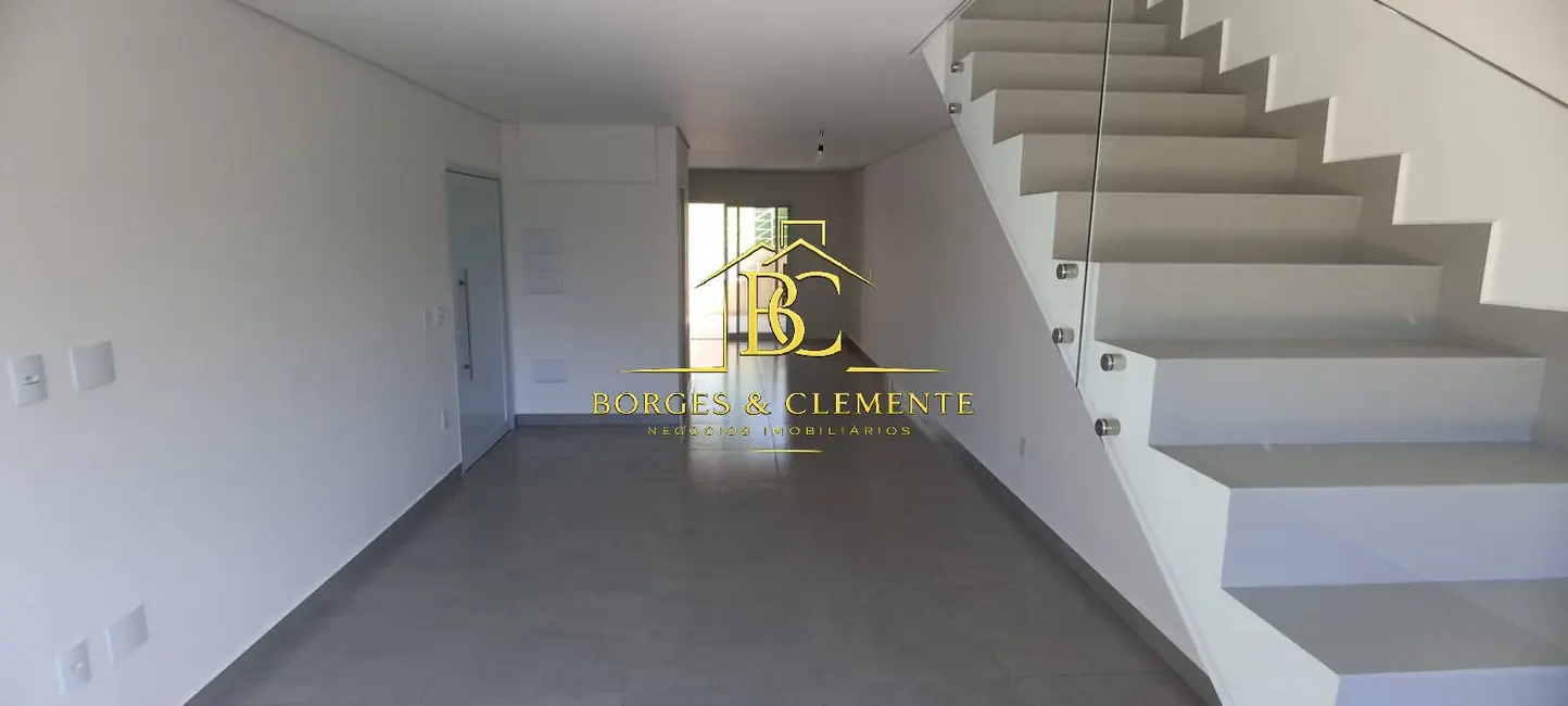 Casa com 3 quartos à venda, 300m2 em Jardim Paulista, Atibaia - SP - imagem 7 Foto 7 de Casa com 3 quartos à venda, 300m2 em Jardim Paulista, Atibaia - SP