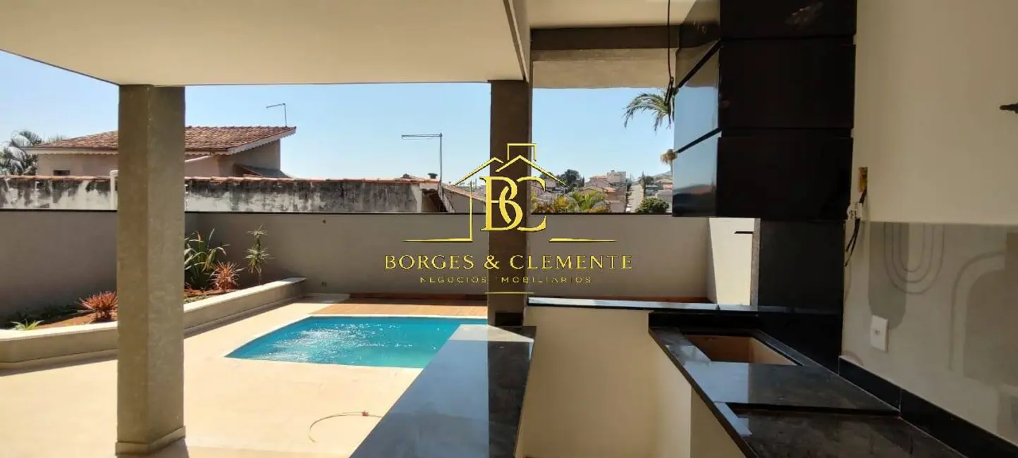 Foto 1 de Casa com 3 quartos à venda, 255m2 em Jardim Jaraguá, Atibaia - SP