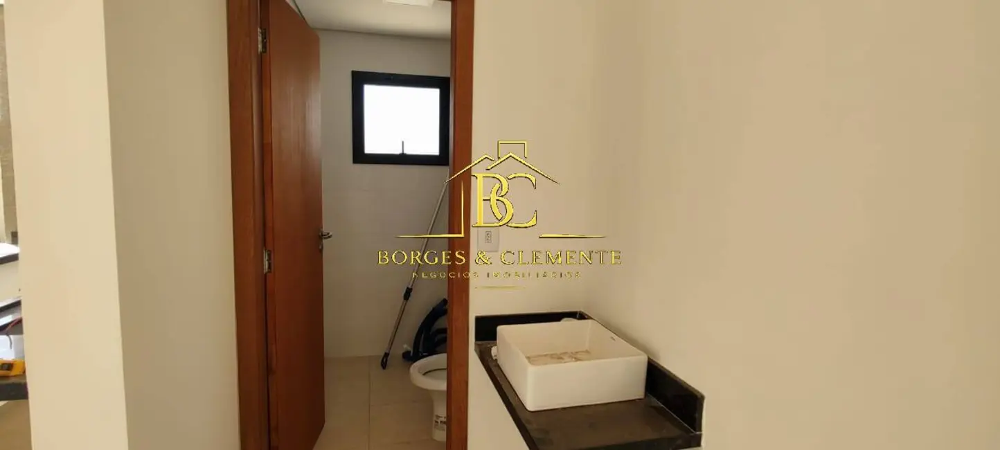Foto 3 de Casa com 3 quartos à venda, 255m2 em Jardim Jaraguá, Atibaia - SP