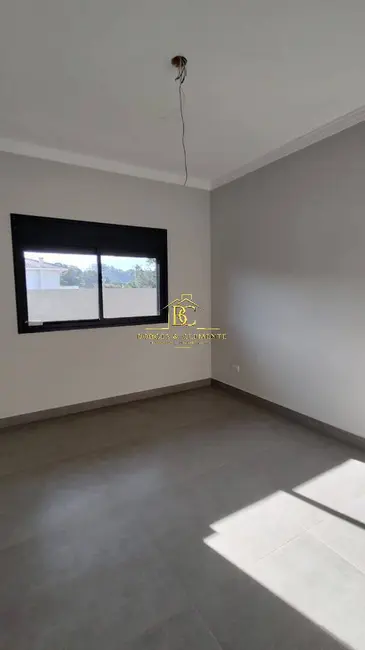 Foto 6 de Casa com 4 quartos à venda, 289m2 em Boa Vista, Atibaia - SP