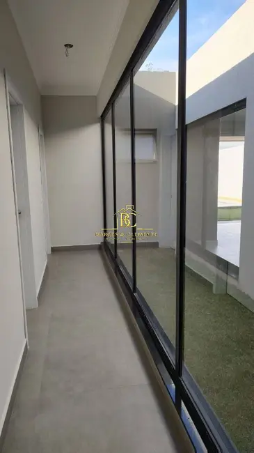 Foto 8 de Casa com 4 quartos à venda, 289m2 em Boa Vista, Atibaia - SP
