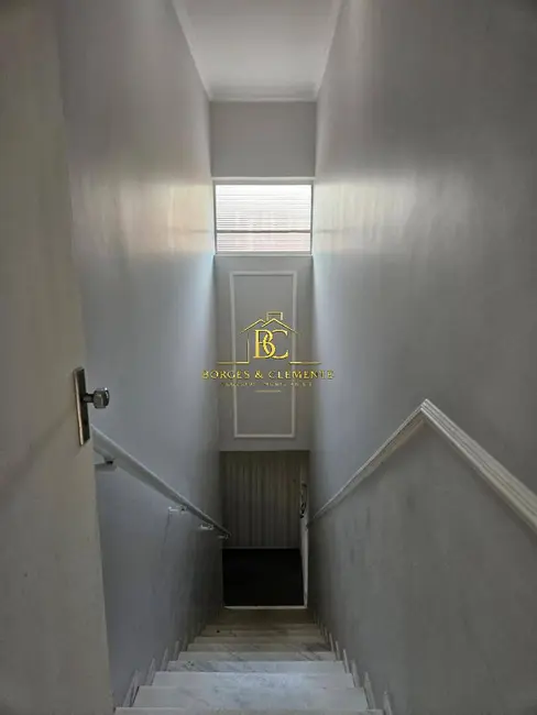 Foto 6 de Casa com 5 quartos à venda, 312m2 em Centro, Atibaia - SP