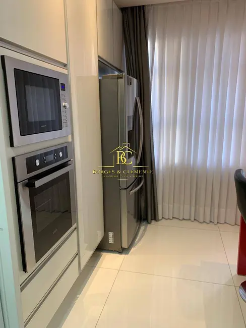 Foto 6 de Apartamento com 3 quartos à venda, 197m2 em Higienópolis, São Paulo - SP