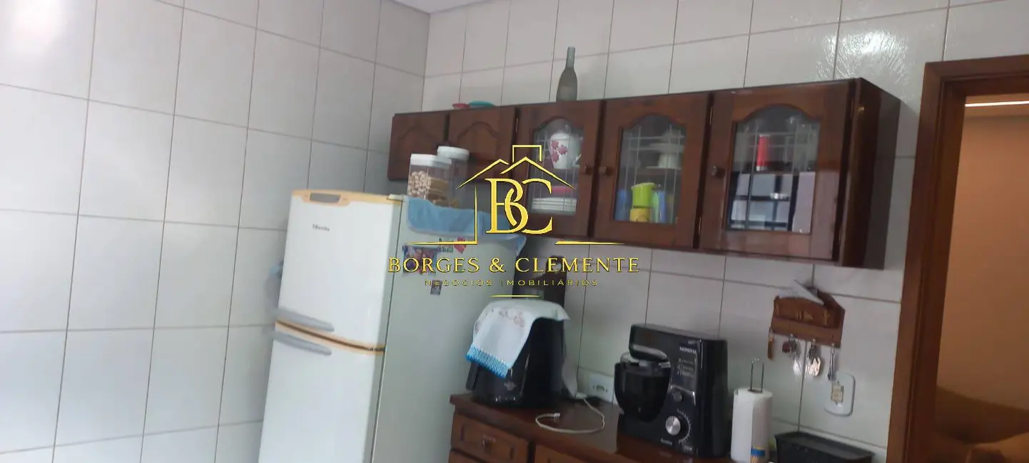 Foto 8 de Casa com 2 quartos à venda, 60m2 em Jardim Colonial, Atibaia - SP