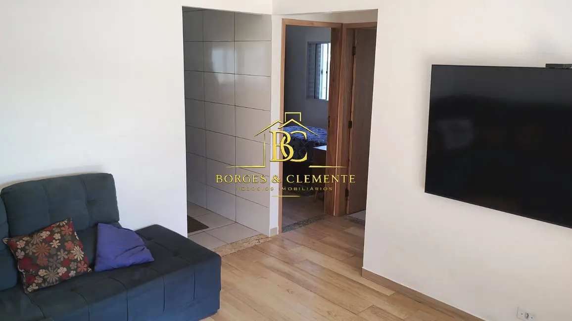 Foto 2 de Casa com 2 quartos à venda, 384m2 em Atibaia - SP