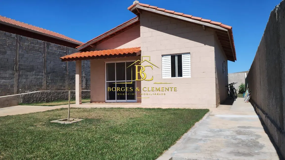 Foto 1 de Casa com 2 quartos à venda, 384m2 em Atibaia - SP