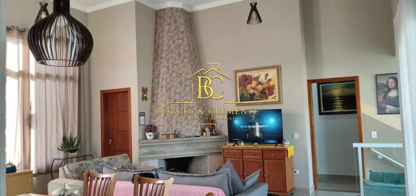 Foto 6 de Casa com 3 quartos à venda, 1000m2 em Jardim Estância Brasil, Atibaia - SP