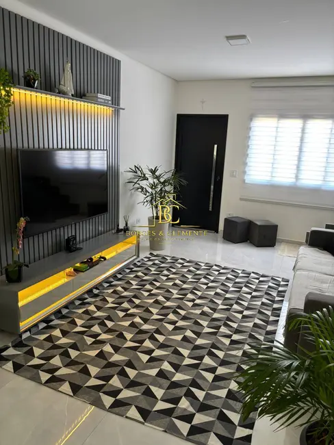 Foto 4 de Casa com 3 quartos à venda, 150m2 em Jardim dos Pinheiros, Atibaia - SP